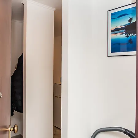 Jere Near Sea Apartman *